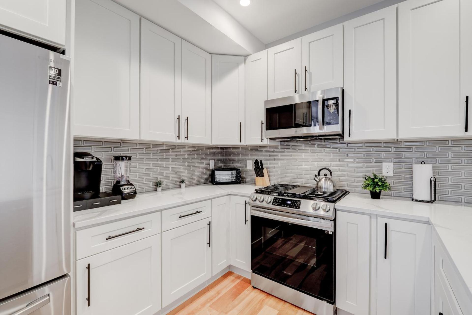 Apartment Furnished Near Logan Airport *