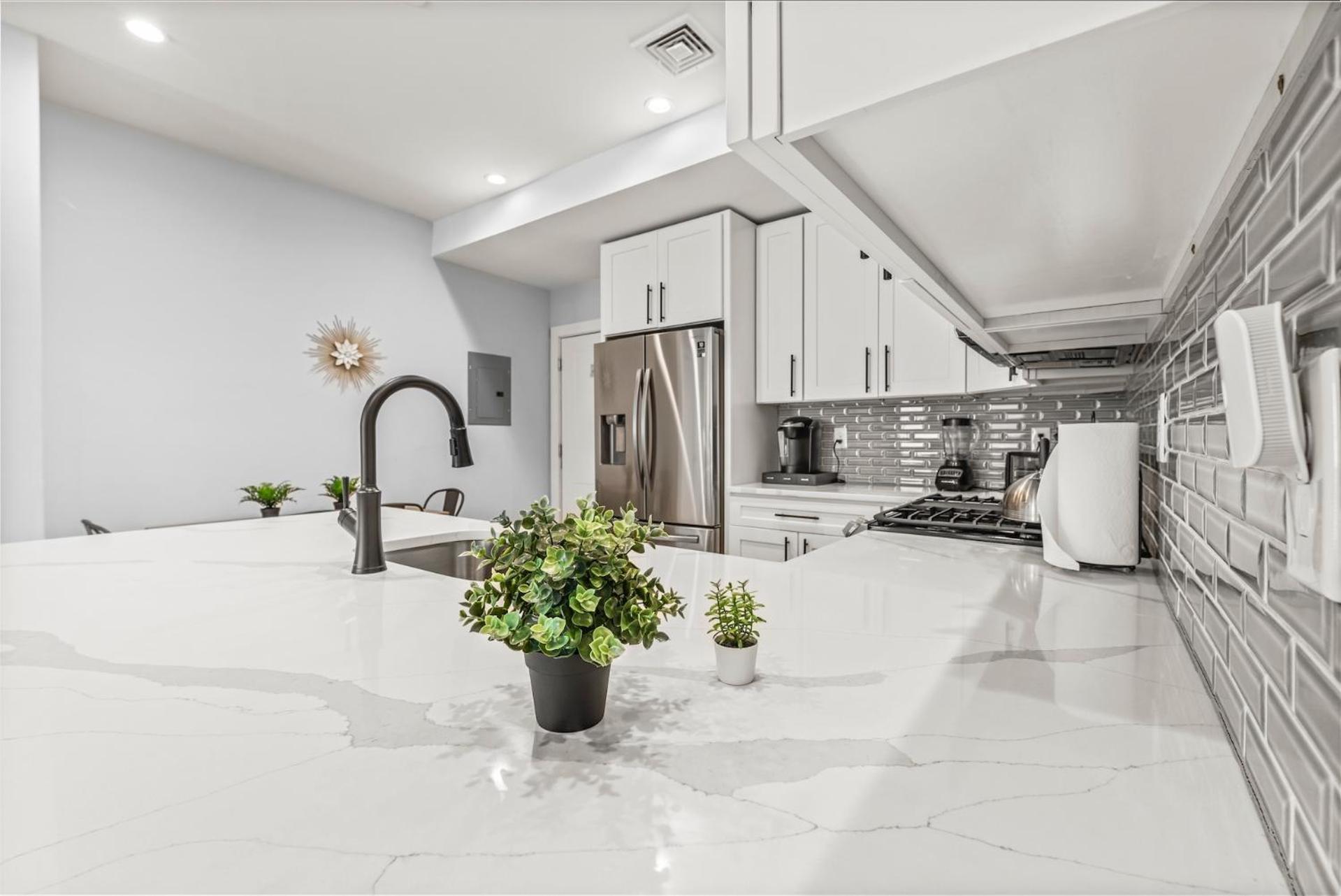 Furnished Near Logan Airport * Boston