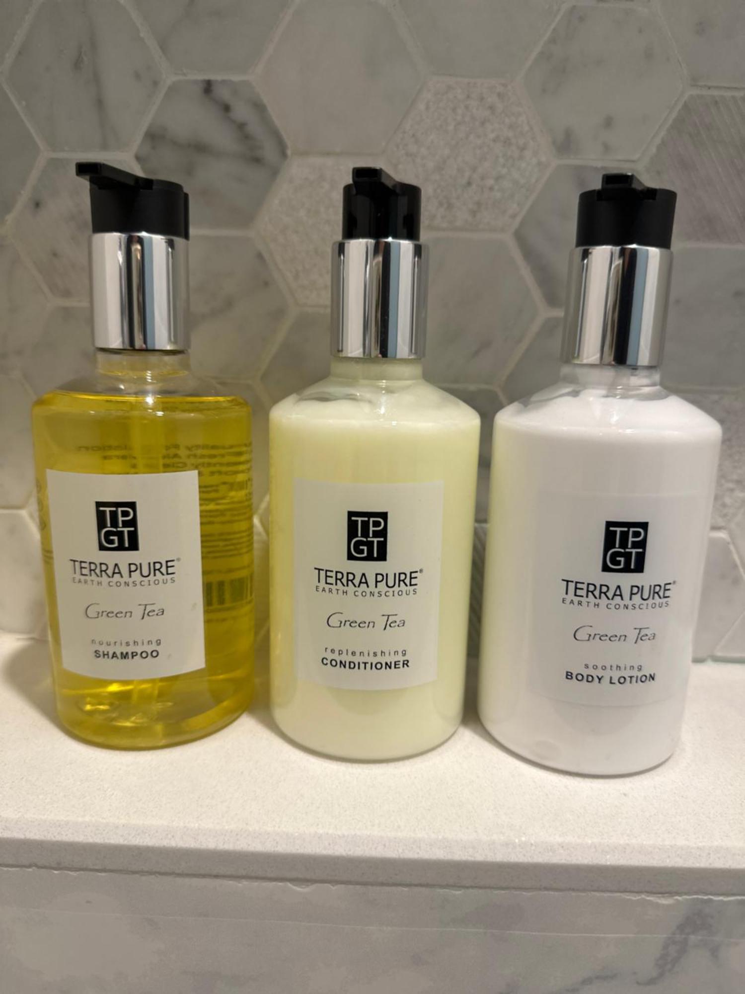 Apartment Stylish 2nd Floor Unit, Are Going To It! Boston