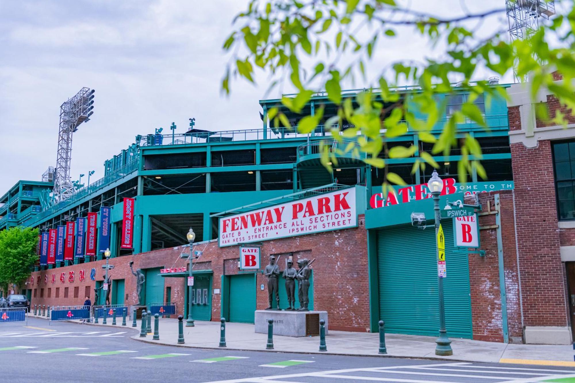 The At Longwood Medical 3*