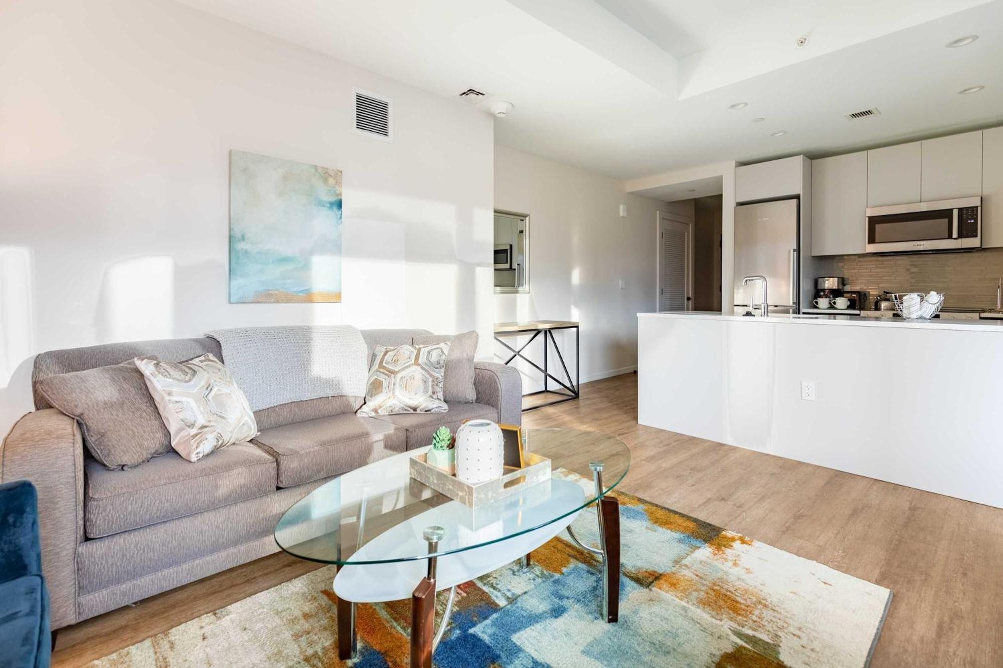 Entire Downtown Seaport With Pool * Boston