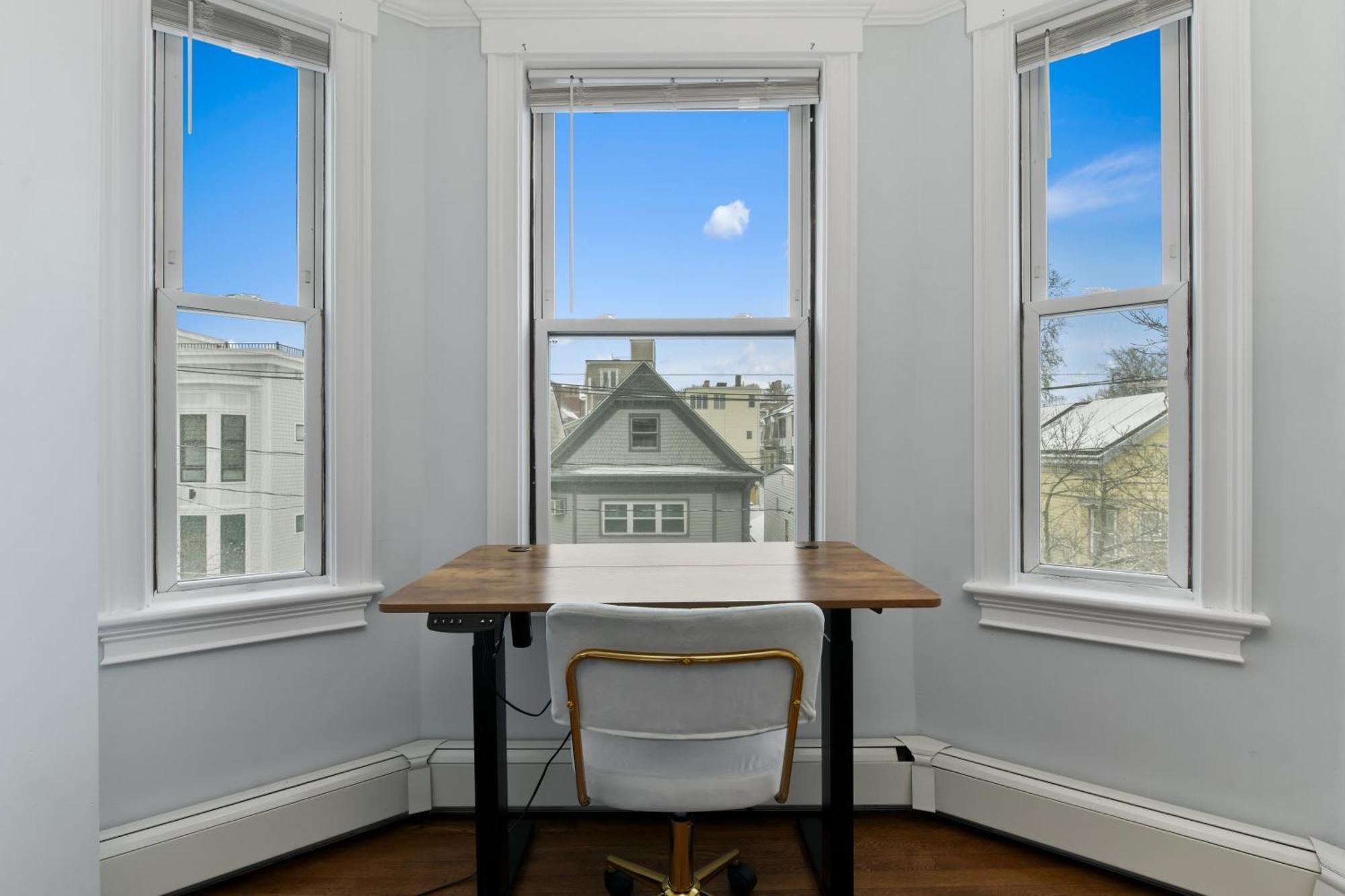 The Princeton Luxurious - New! - Near Downtown Boston, Airport Apartment *