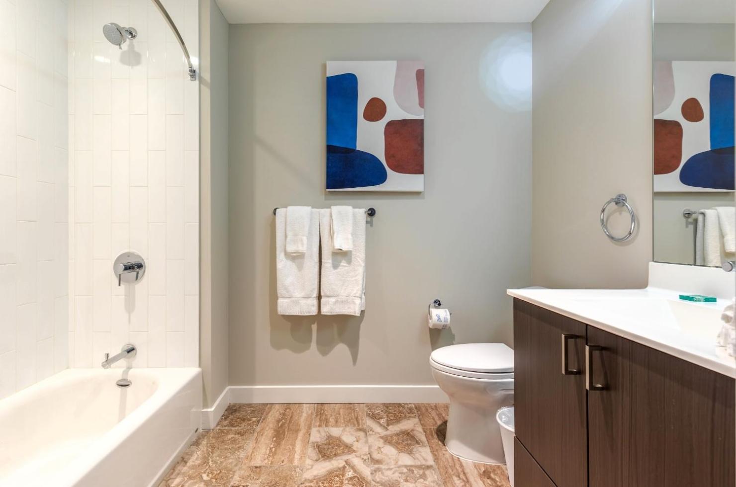 Private 2br Seaport Disctrict Apartment *