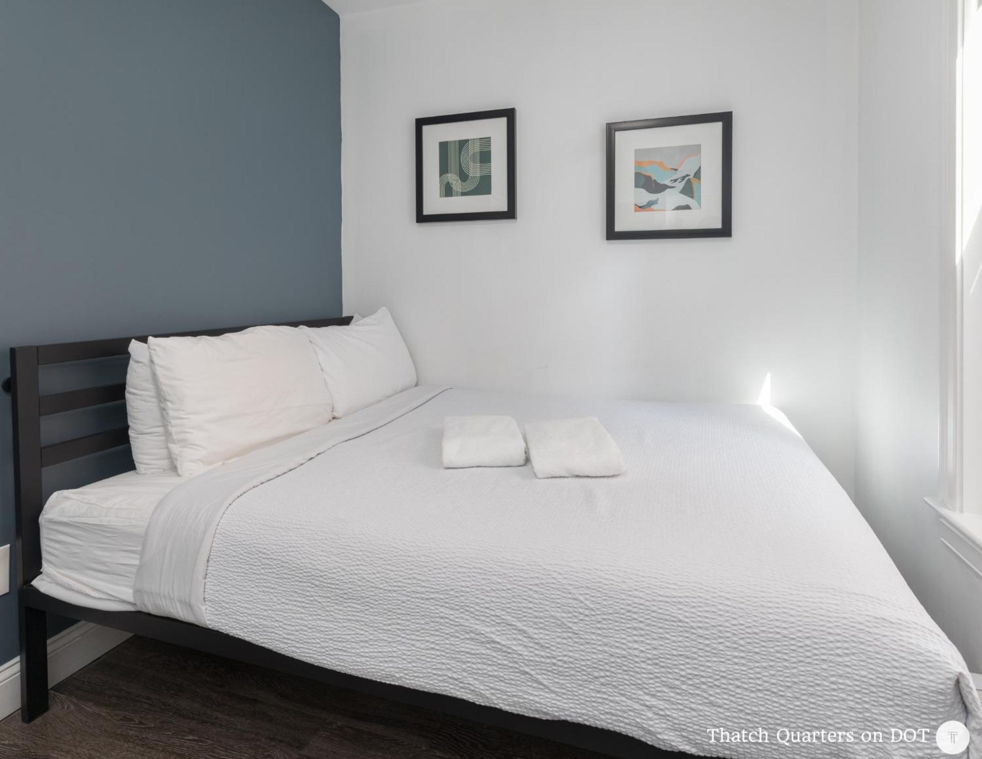 Apartment Quarters On Dot By Thatch Boston