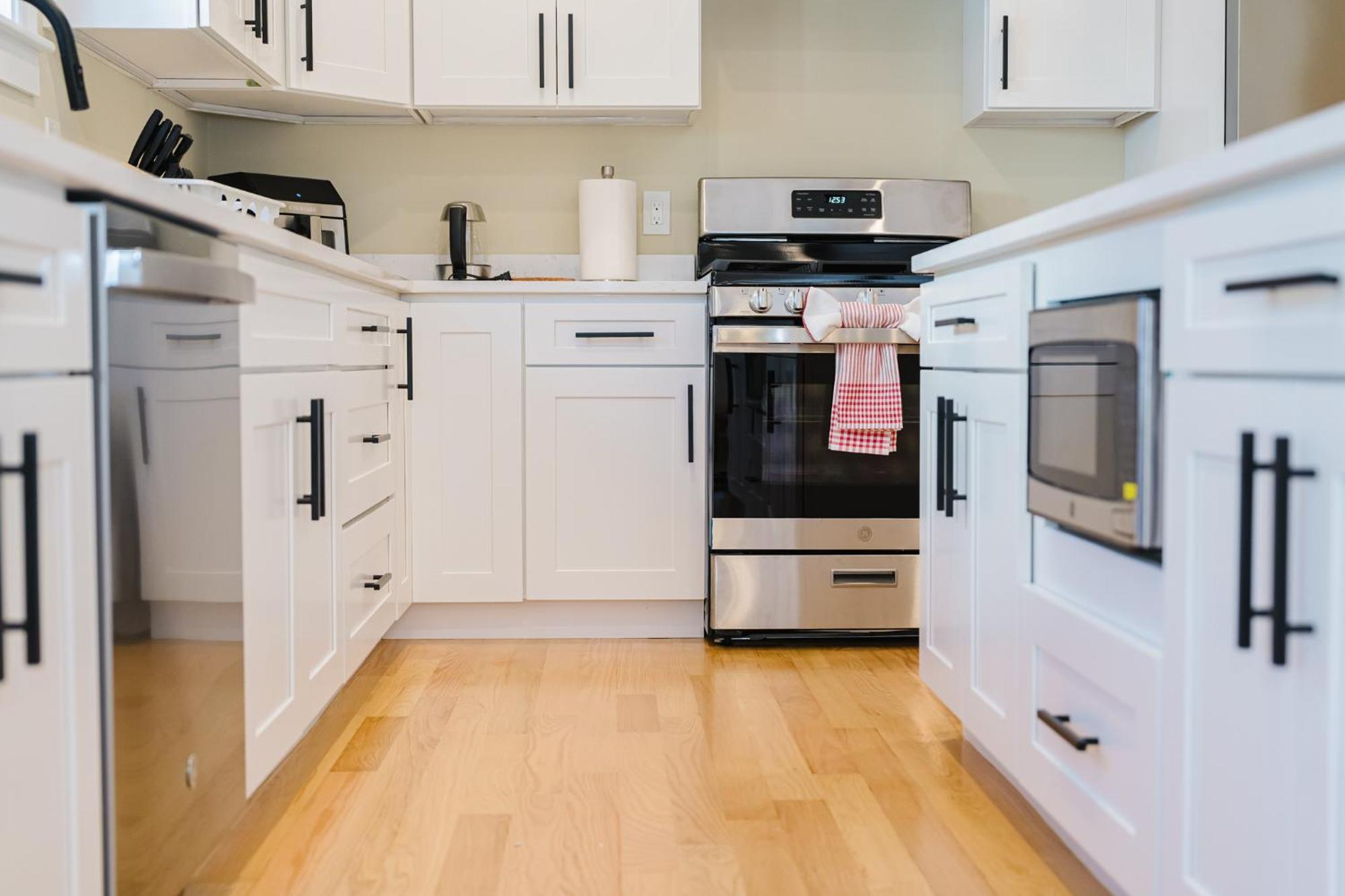 Apartment 60-2 3br - Modern Near Museum *