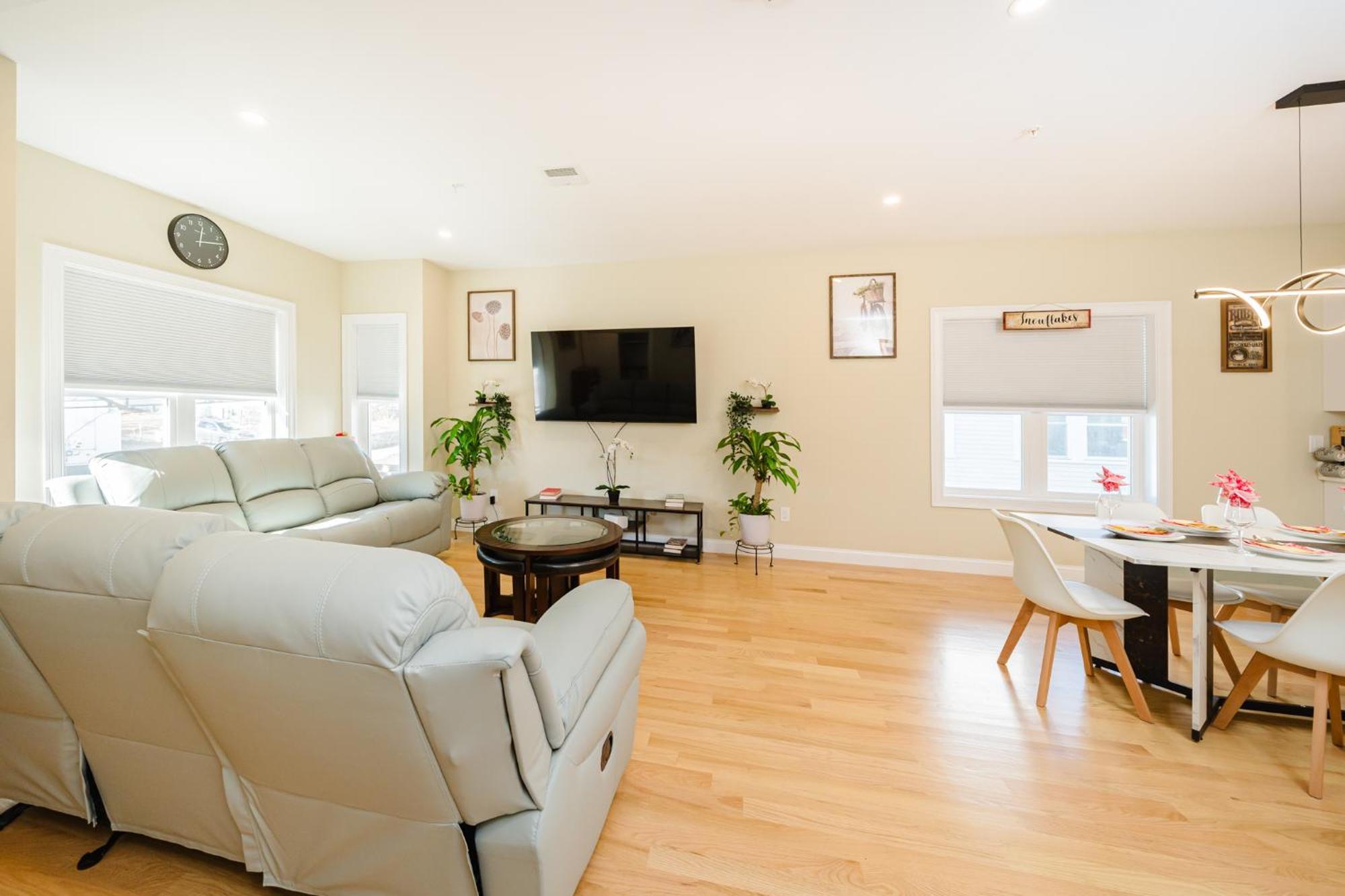 Apartment 60-2 3br - Modern Near Museum