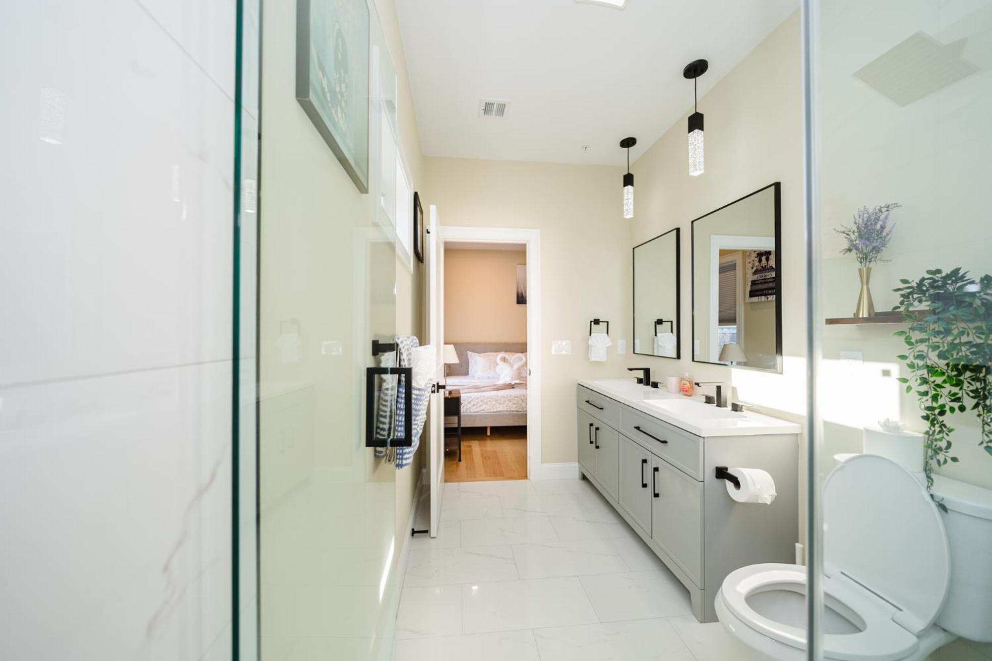 Apartment 60-2 3br - Modern Near Museum Boston