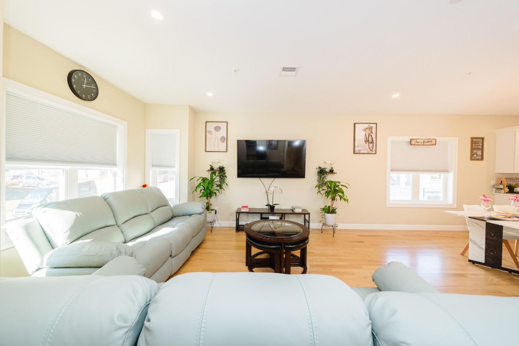 60-2 3br - Modern Near Museum Apartment Boston