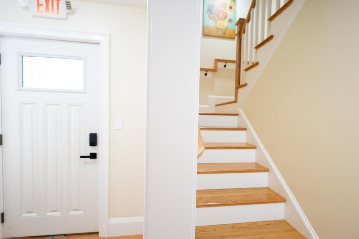 Apartment 558-2 3br - Renovated Nest Near Aquarium Boston