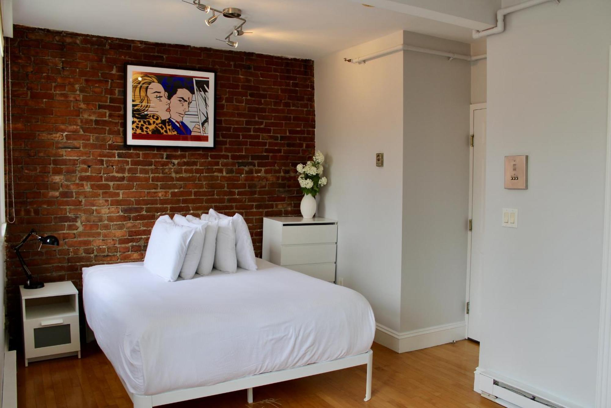 Cheap, Furnished In Downtown #7 * Boston