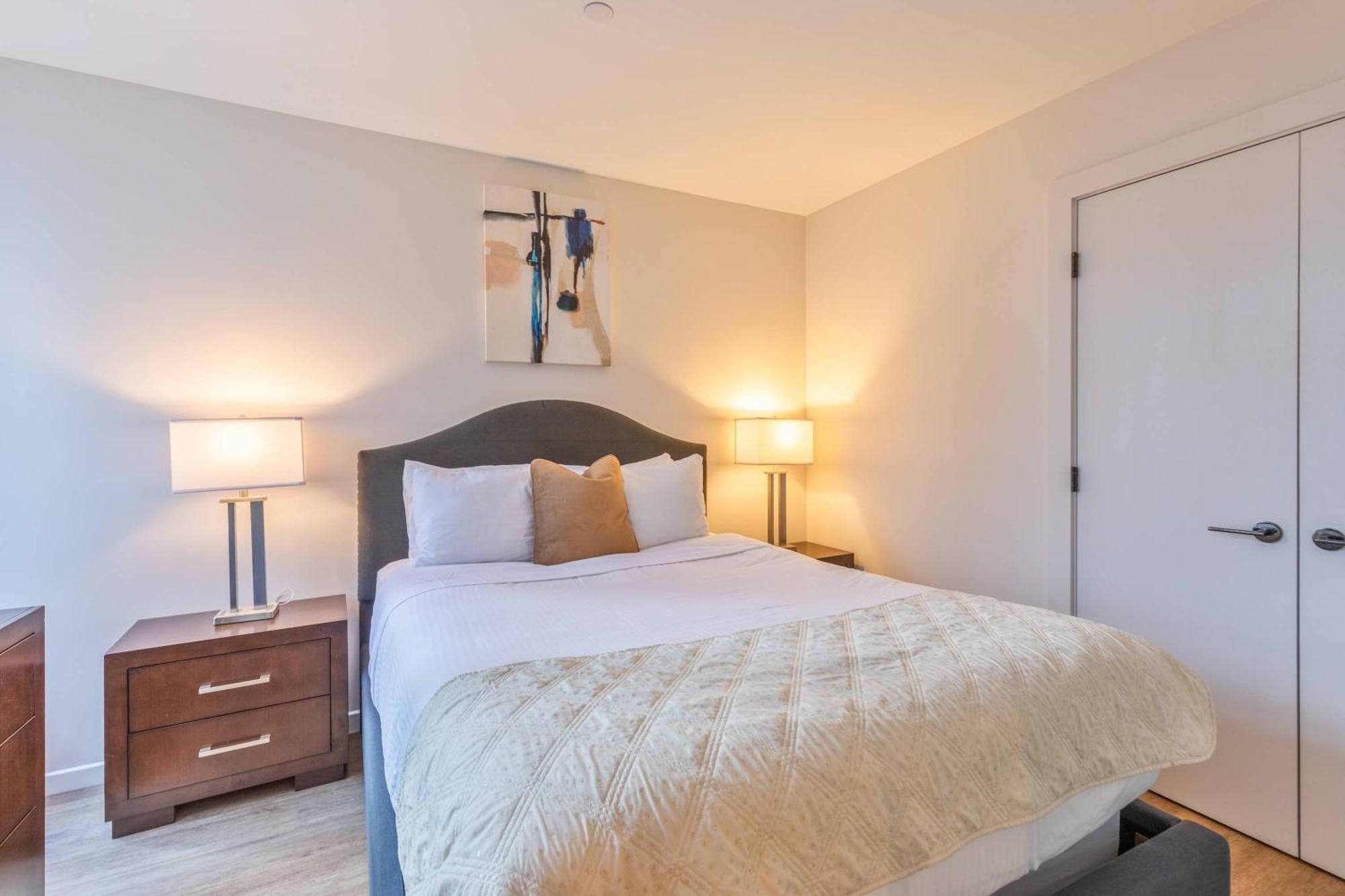 Luxury Heart Of Seaport Apartment Boston