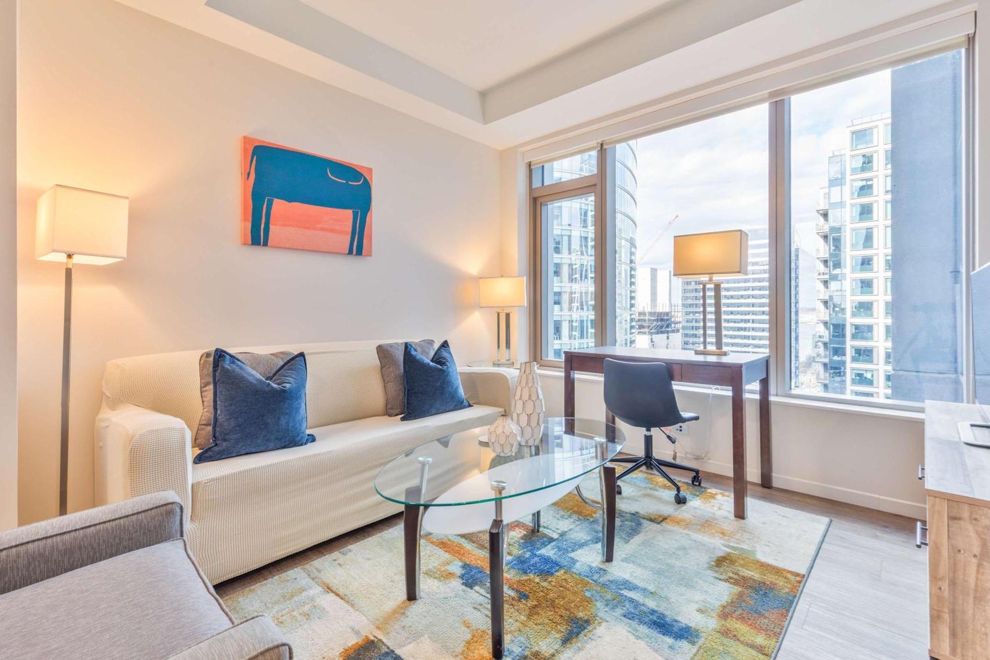 Luxury Heart Of Seaport Apartment Boston