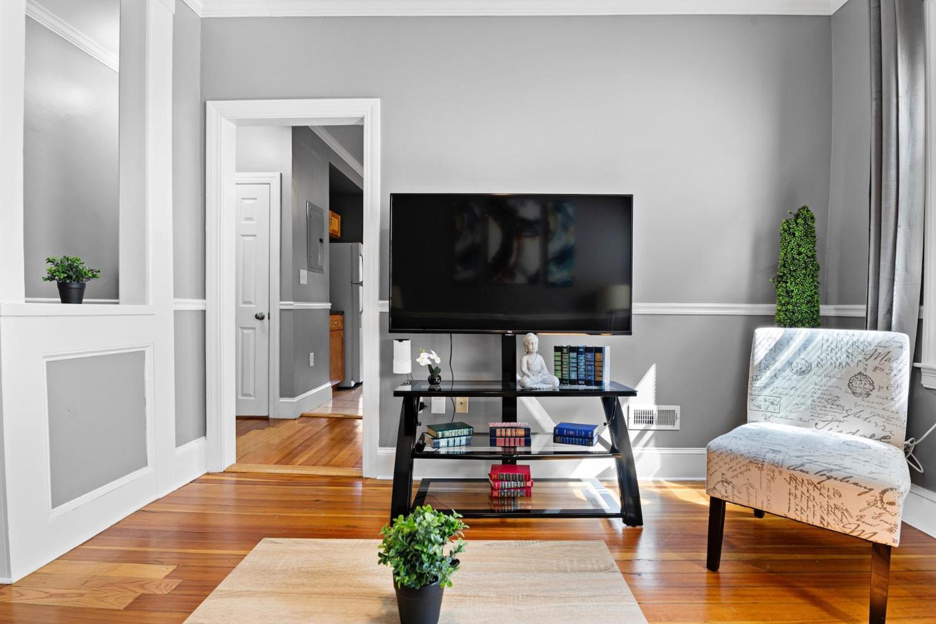 Spacious Near Ashmont *