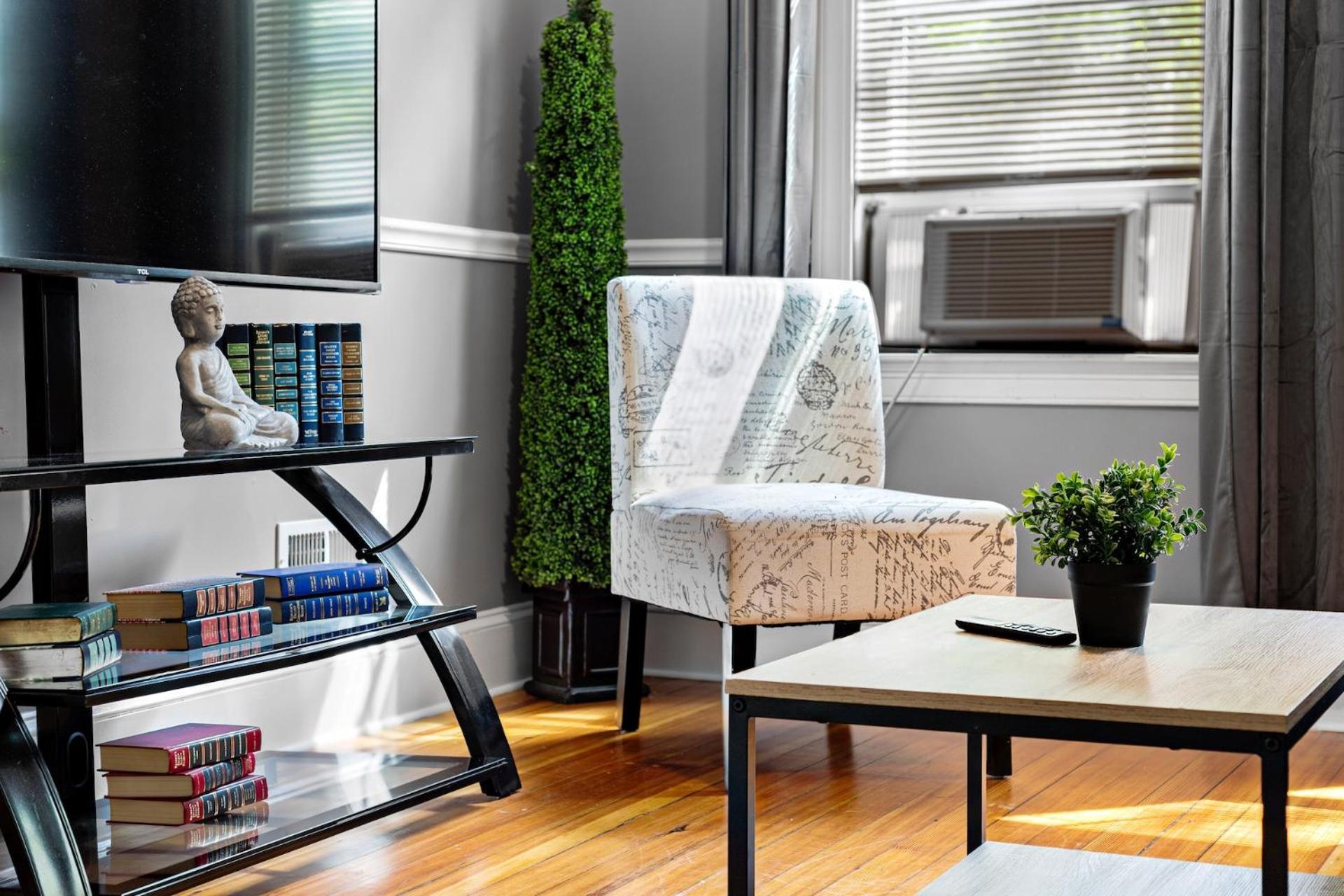 Spacious Near Ashmont *