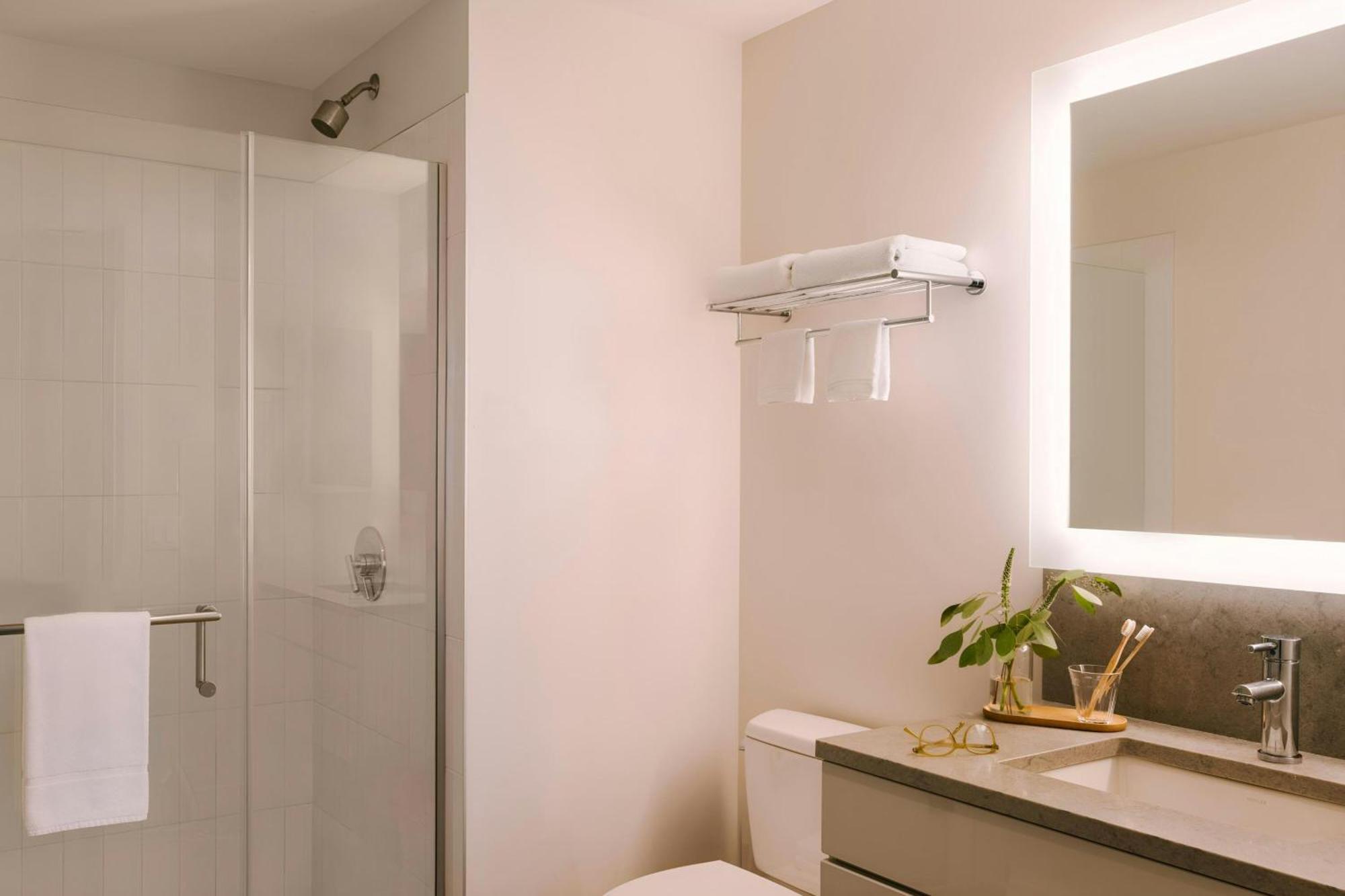 Sonder By Marriott Bonvoy Pierce Fenway 4* Boston