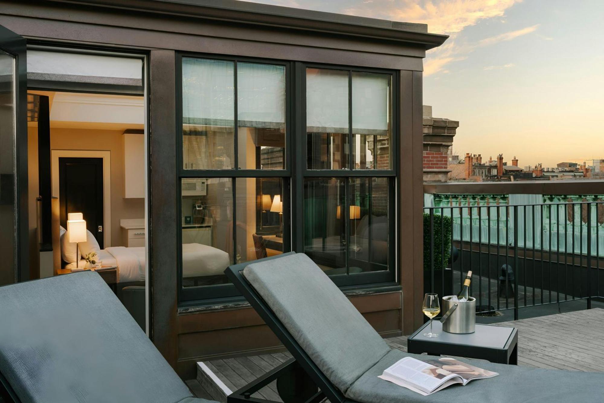 No. 284 Back Bay Hotel, Sonder By Marriott Bonvoy Hotel 4*