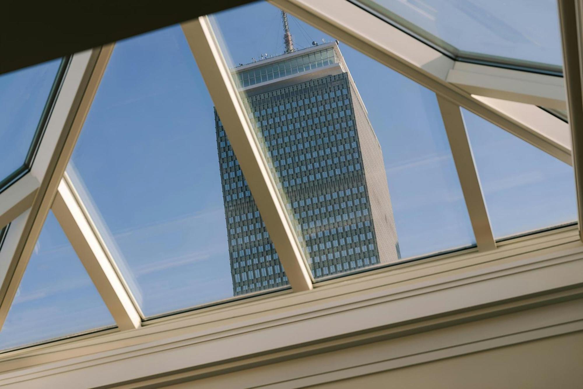 No. 284 Back Bay Hotel, Sonder By Marriott Bonvoy Hotel 4*