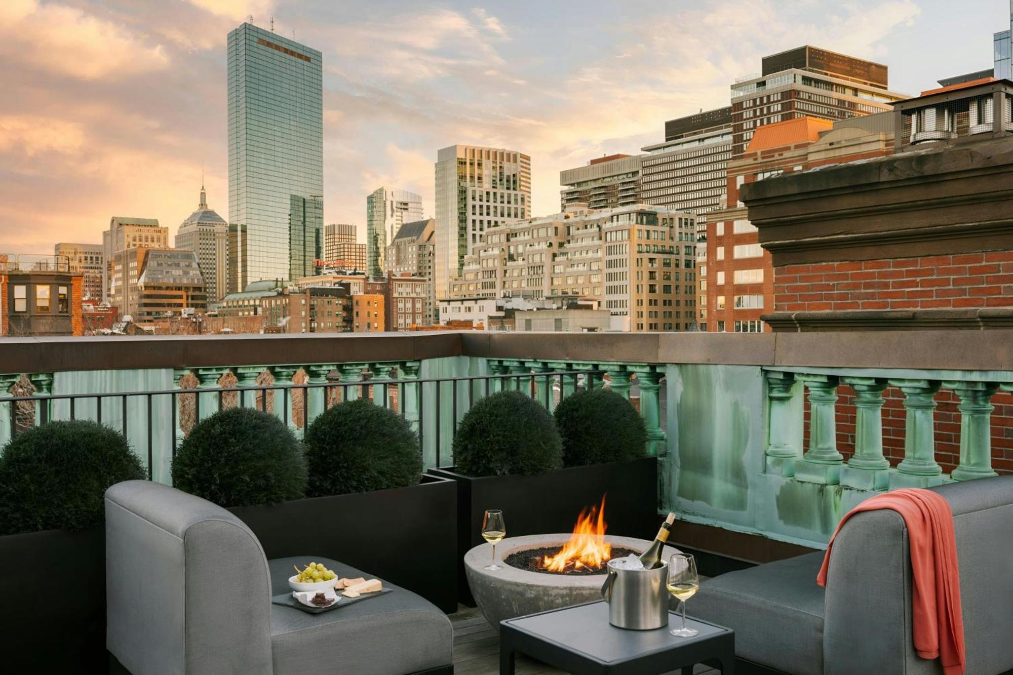 No. 284 Back Bay Hotel, Sonder By Marriott Bonvoy Hotel 4*