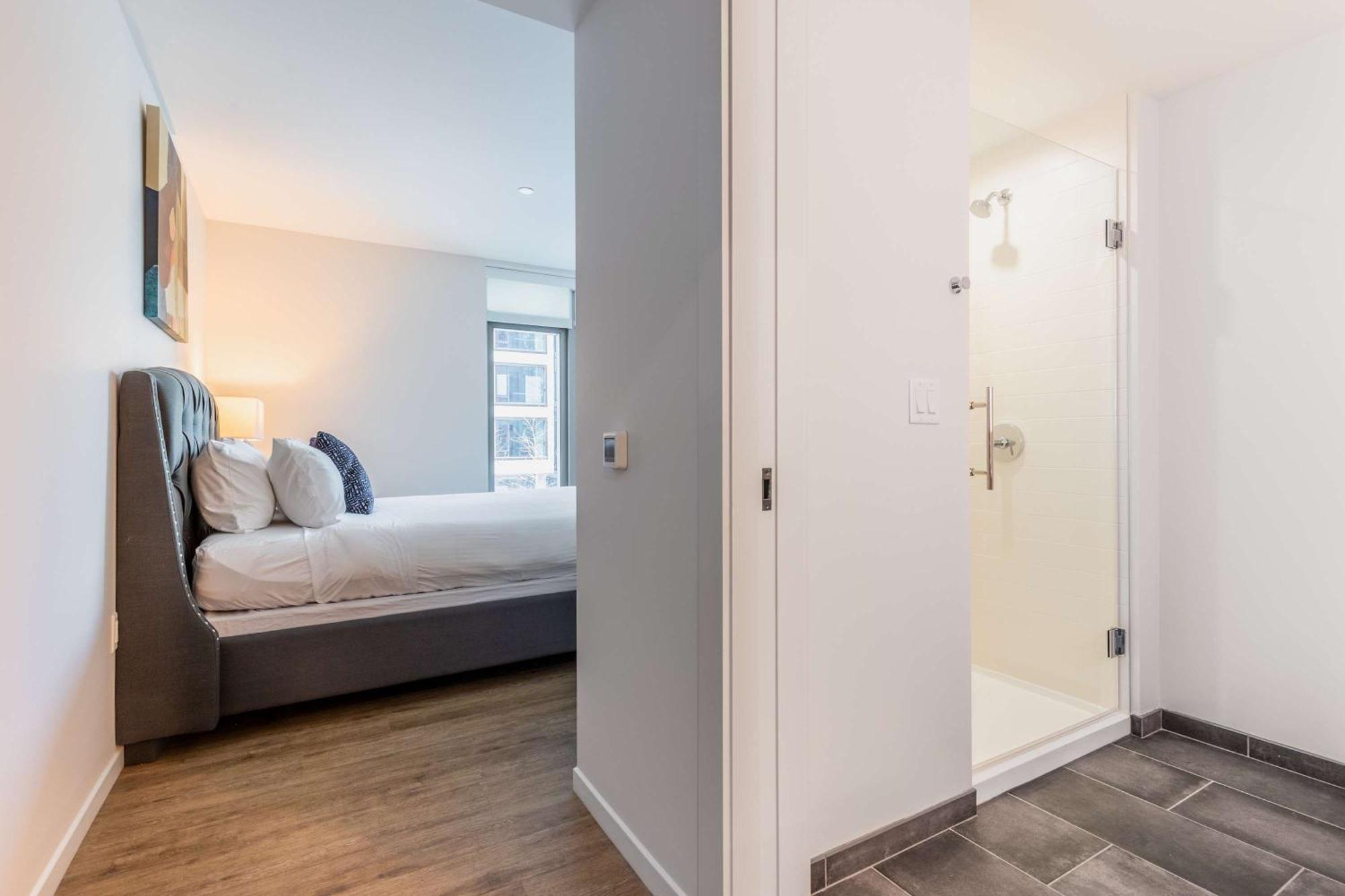 Full Private Downtown Seaport