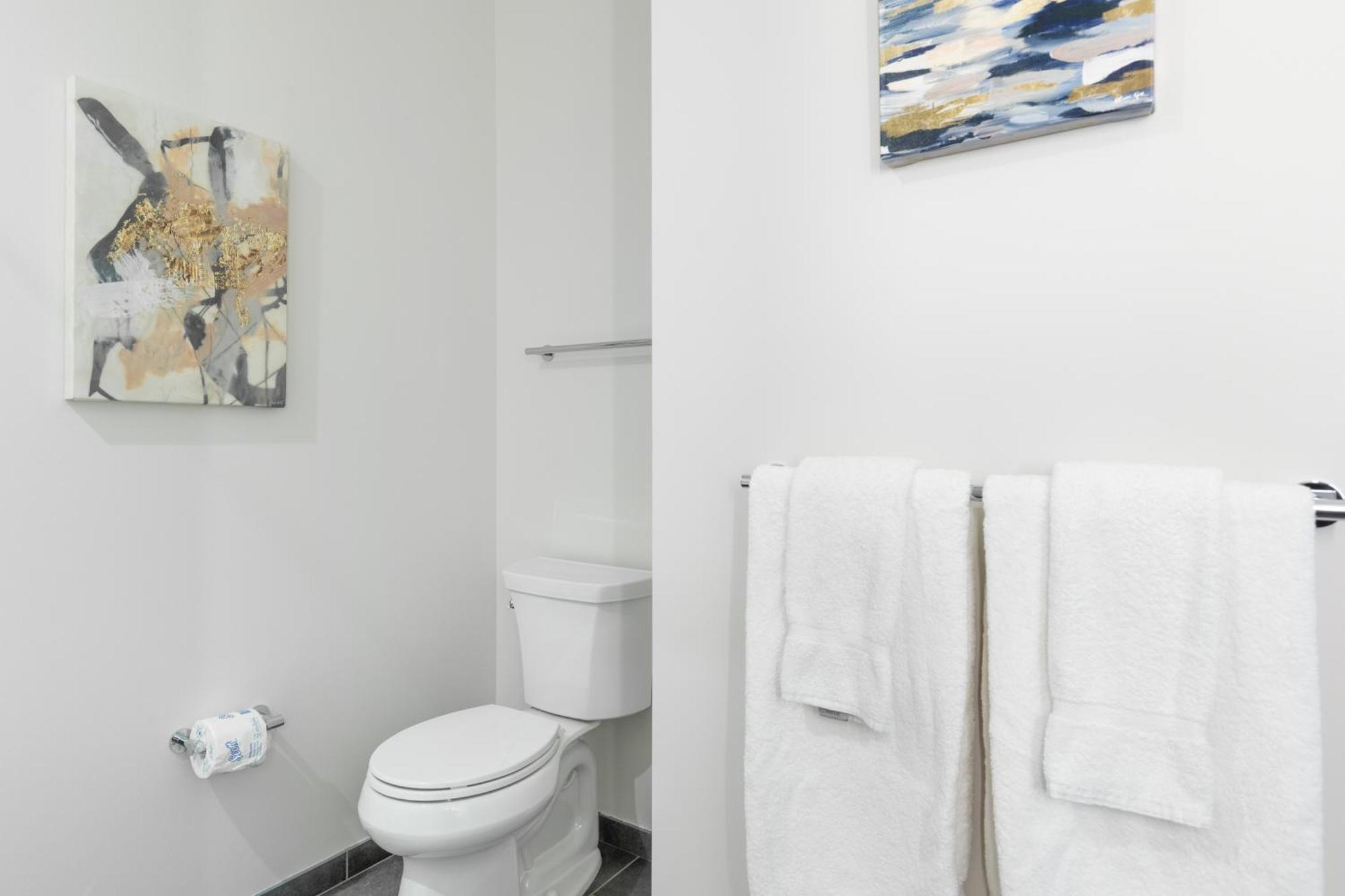 Lux Downtown With Pool Apartment *