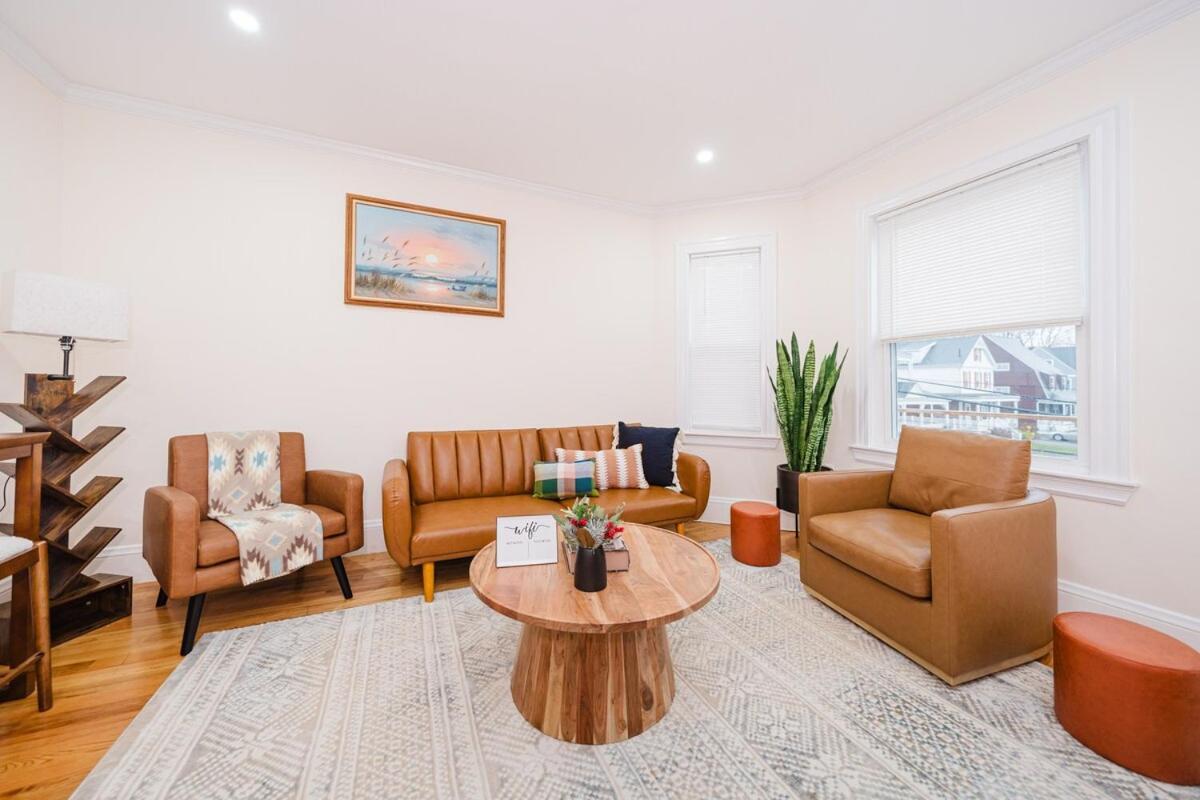 76-2 New 5br Townhouse Near Ashmont Station Apartment Boston