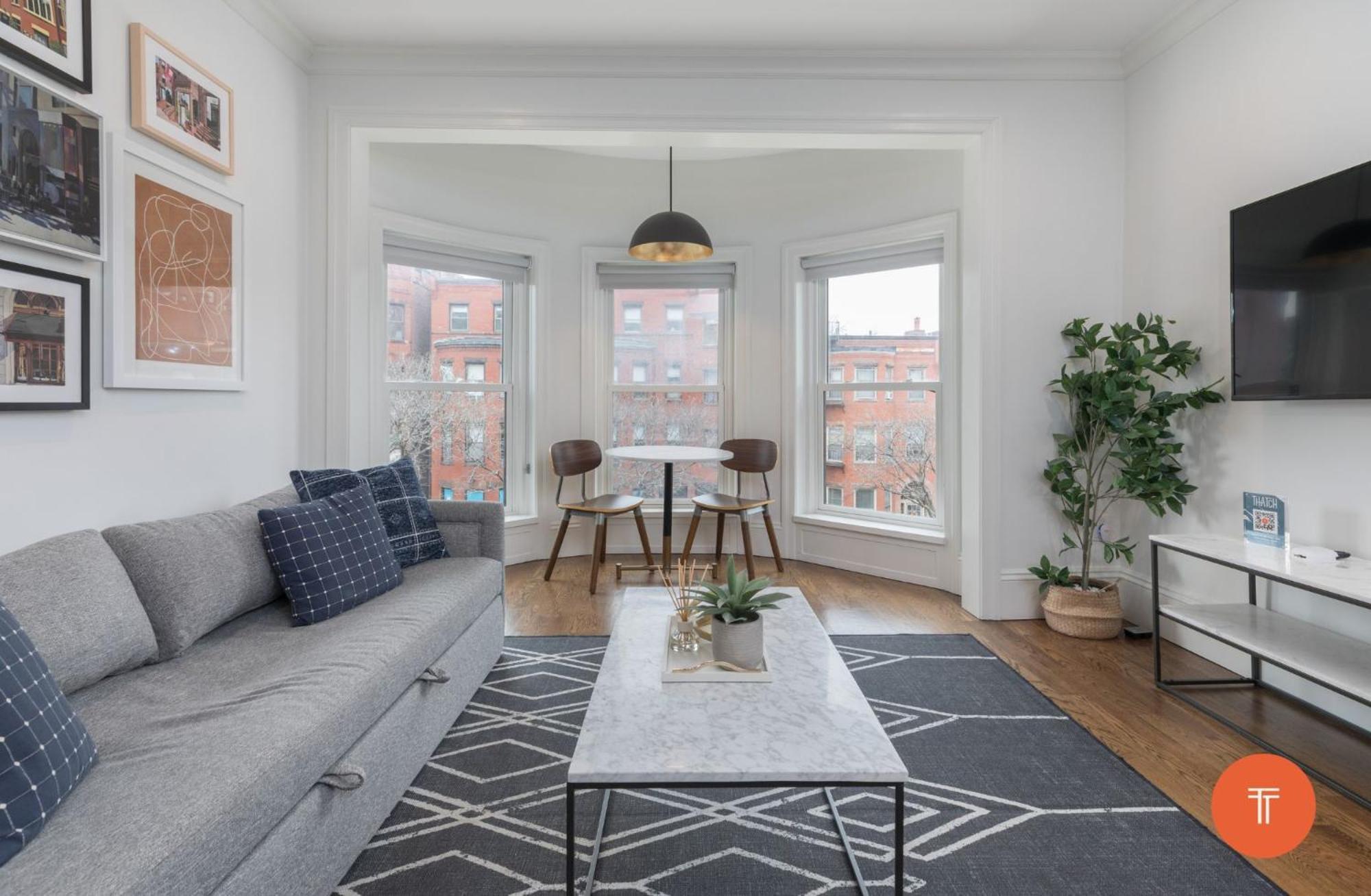 304 Newbury Street By Thatch Aparthotel 4*