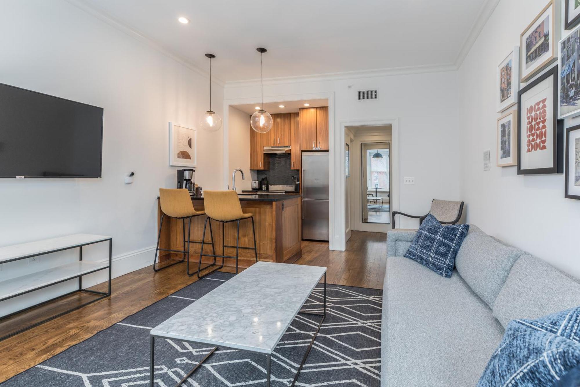 304 Newbury Street By Thatch 4* Boston