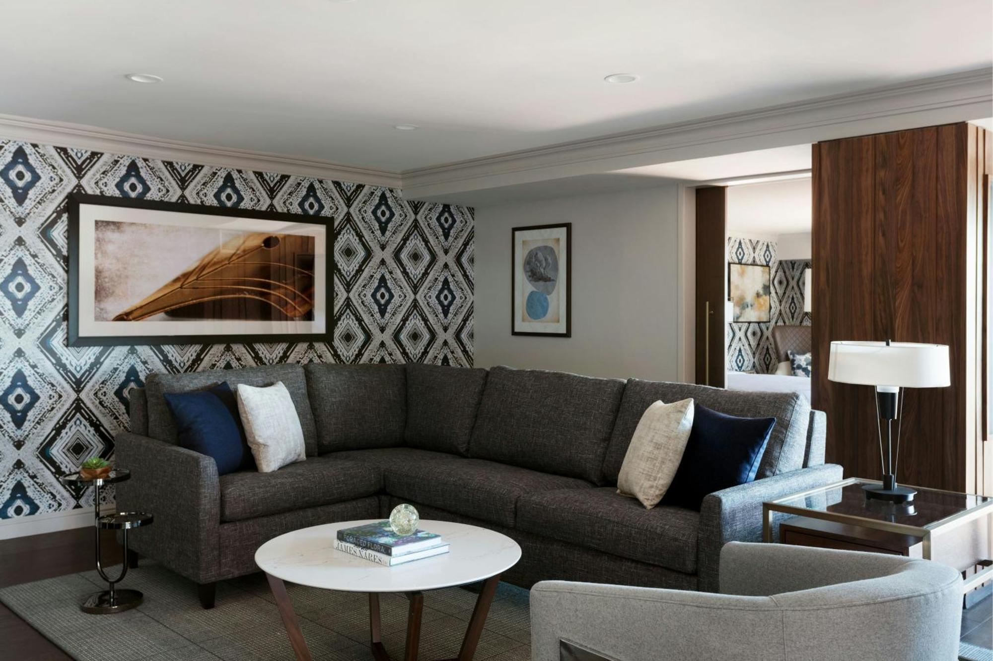 Marriott Long Wharf Hotel 4*