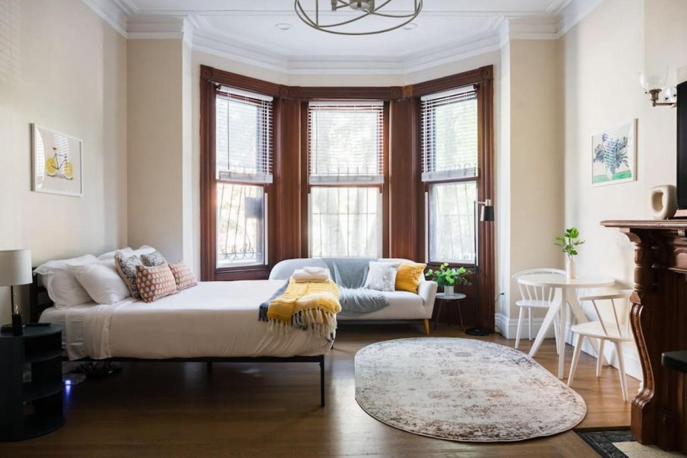 Apartment Bright Back Bay