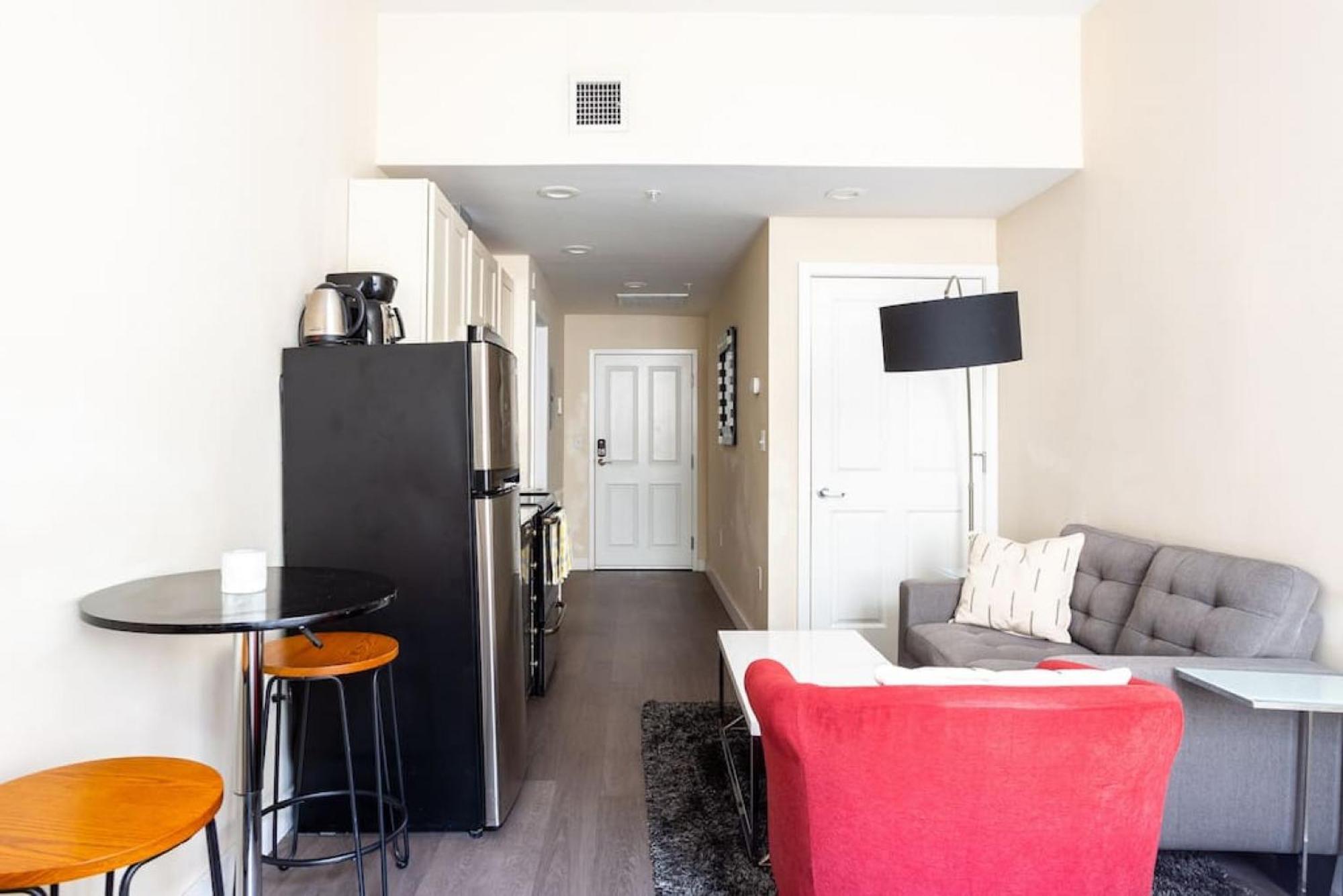 Apartment Center Of Pet Friendly Laundry Boston