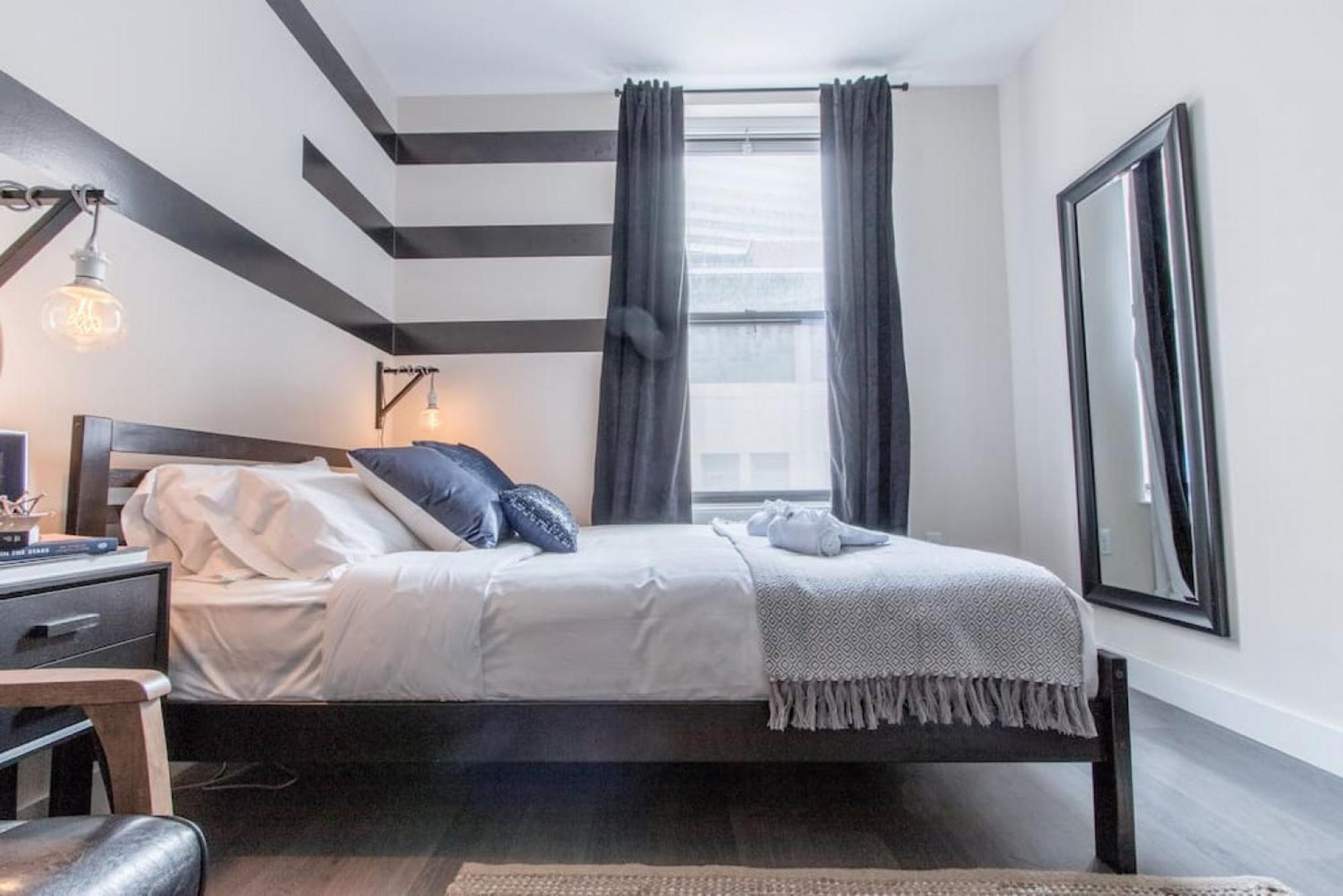 Apartment Downtown W Fast Wifi, Keyless Entry Boston