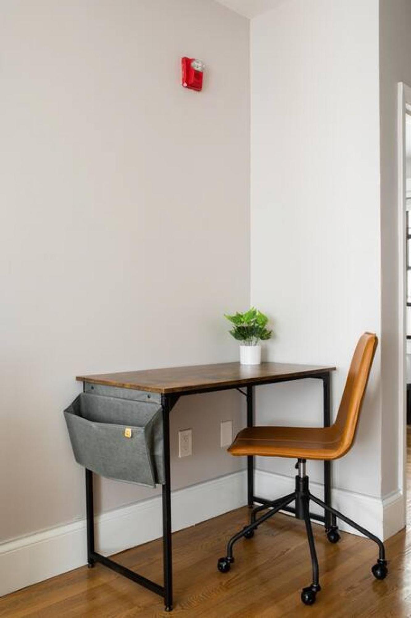 Airy 1br Walkable To Everywhere In Apartment
