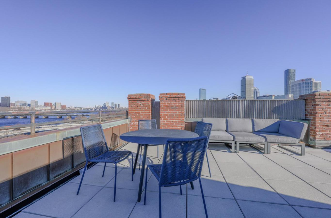 Luxurious Fenway 2br Penthouse With Roof Decks Boston