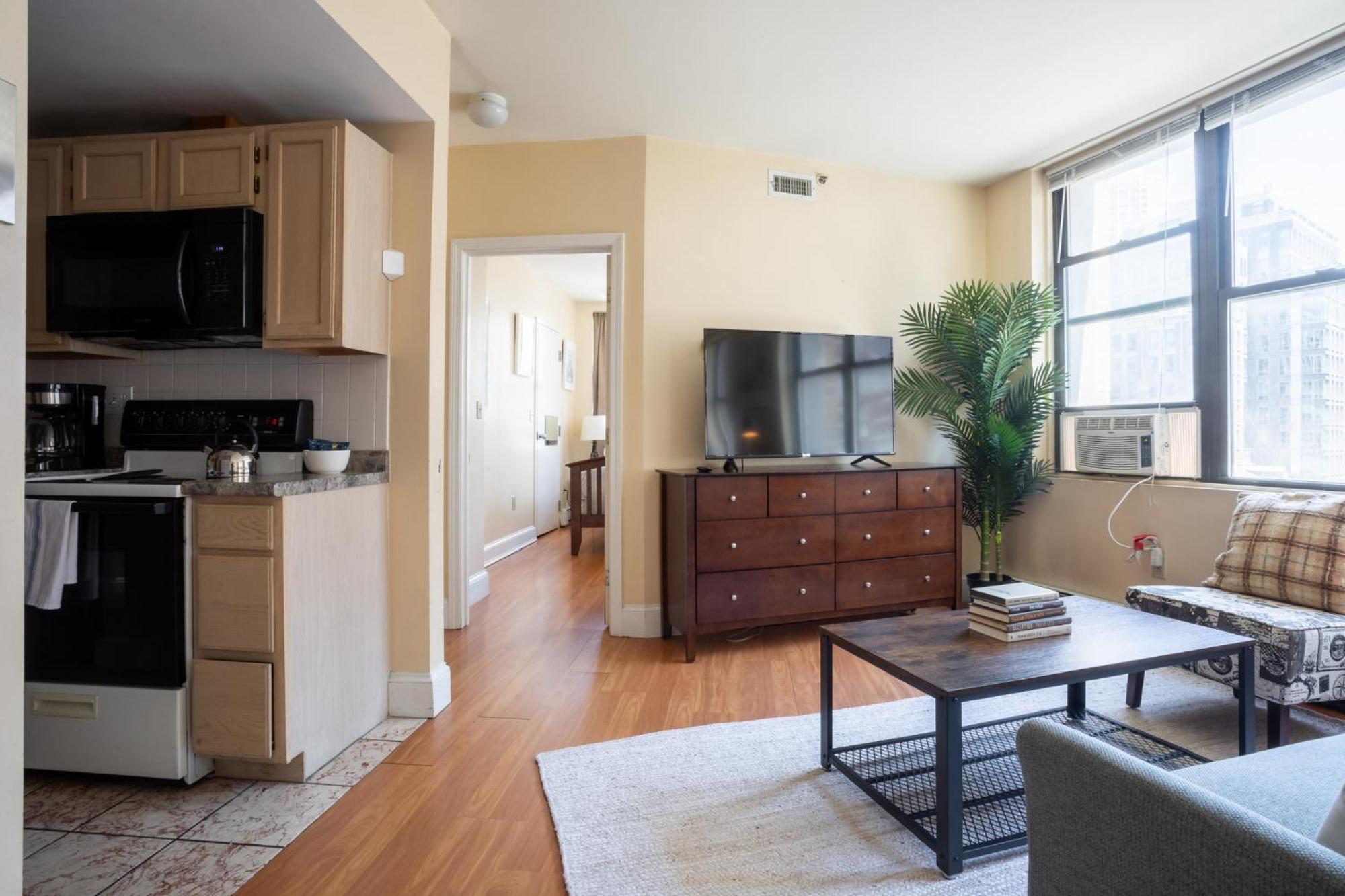 Financial District Charm And Close Walk To Downtown *