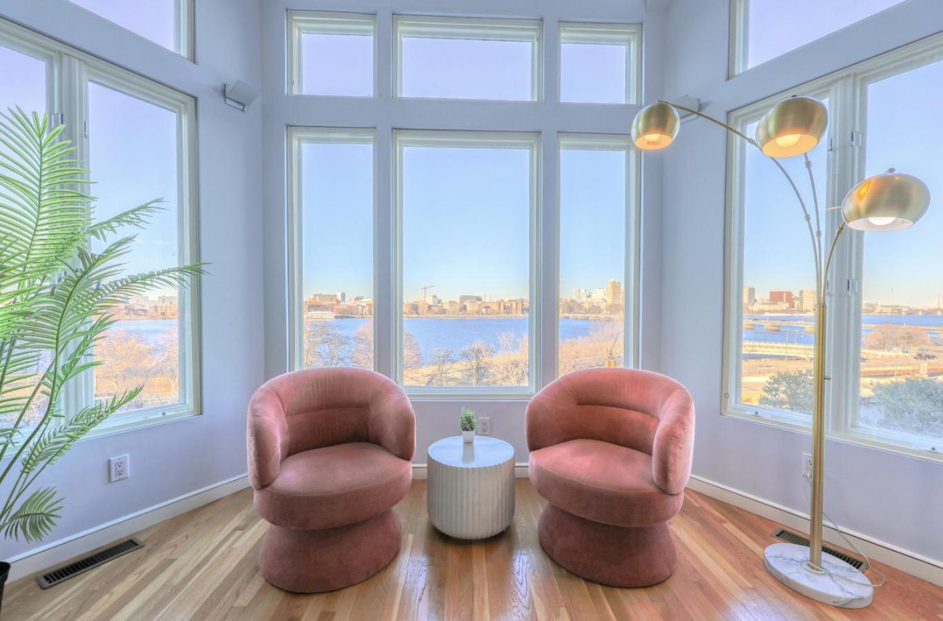 Apartment Luxurious Fenway 2br Penthouse With Roof Decks Boston