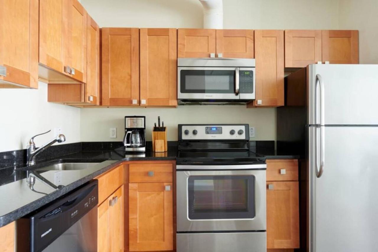 Lux 2br In The Heart Of Fidi Boston