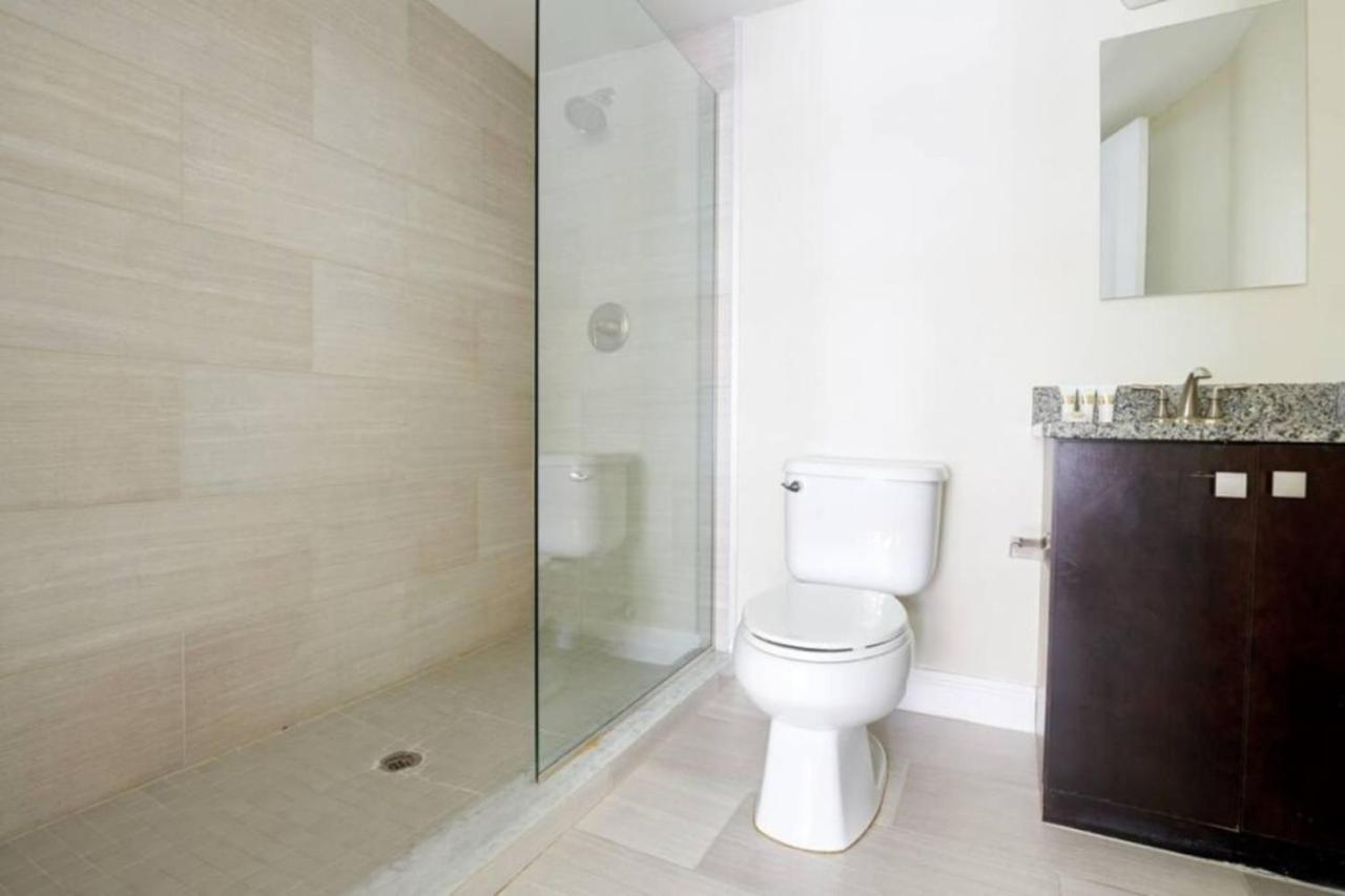 Apartment Lux 2br In The Heart Of Fidi *