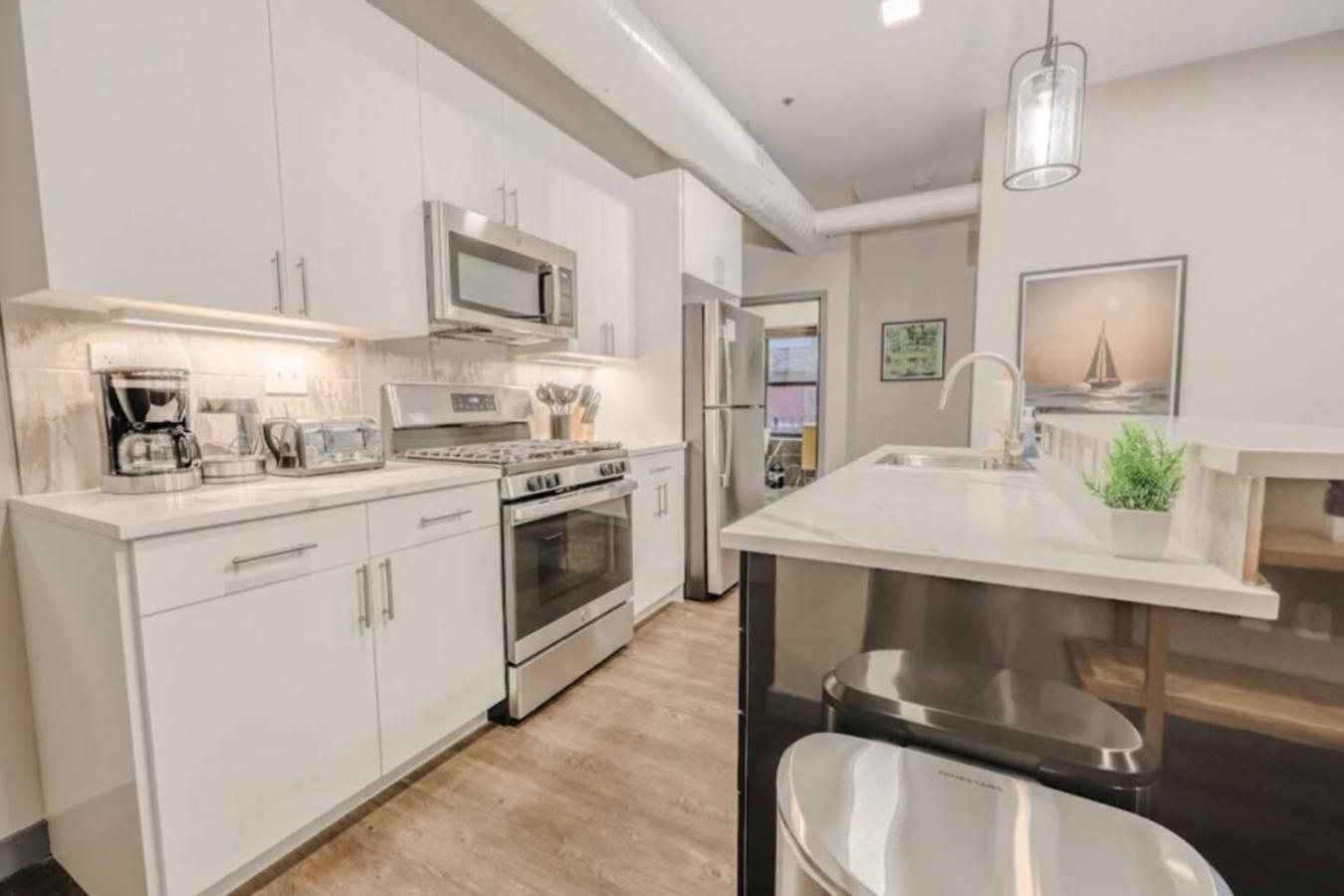 Apartment Luxury 2 Bedroom Boston