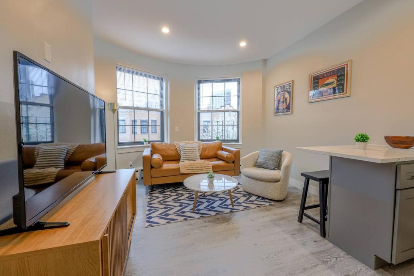 Apartment Spacious South End Boston