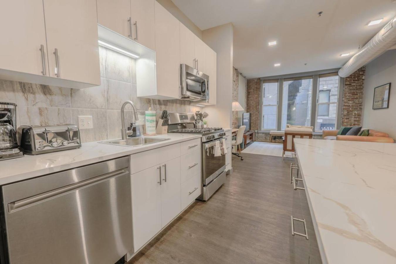 Downton Luxurious 2 Bed