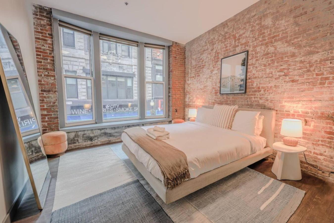 Apartment Downton Luxurious 2 Bed Boston