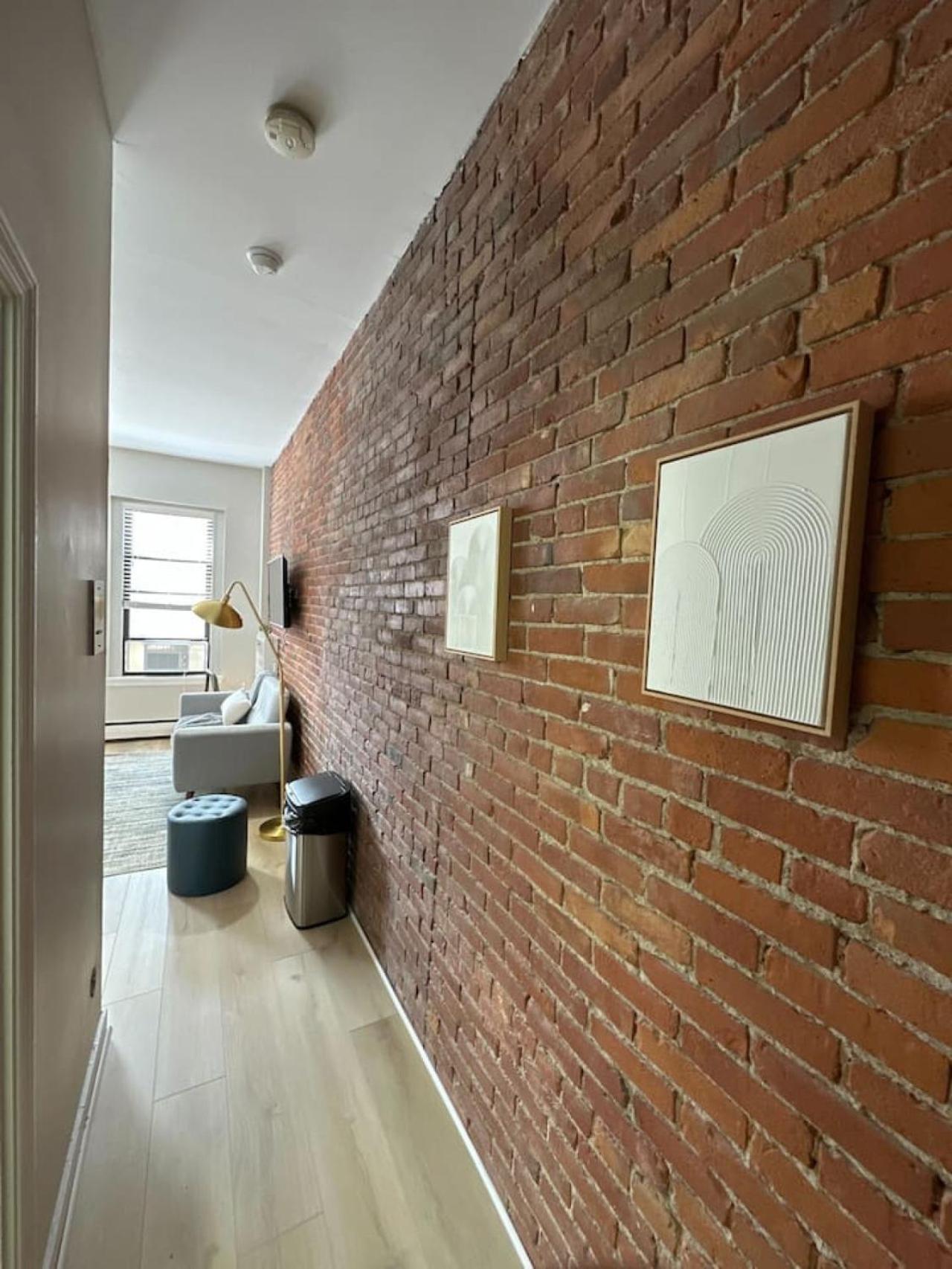 Artisan Brick South End Loft *