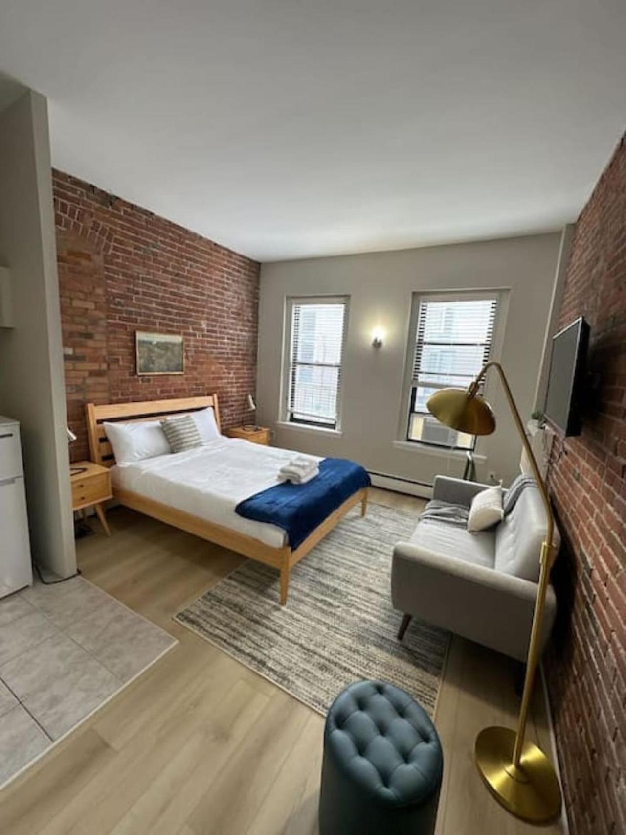 Artisan Brick South End Loft *