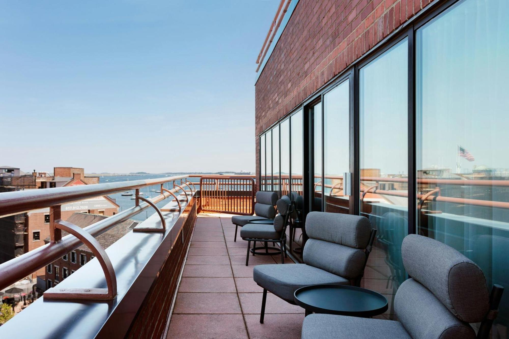 Marriott Long Wharf 4*