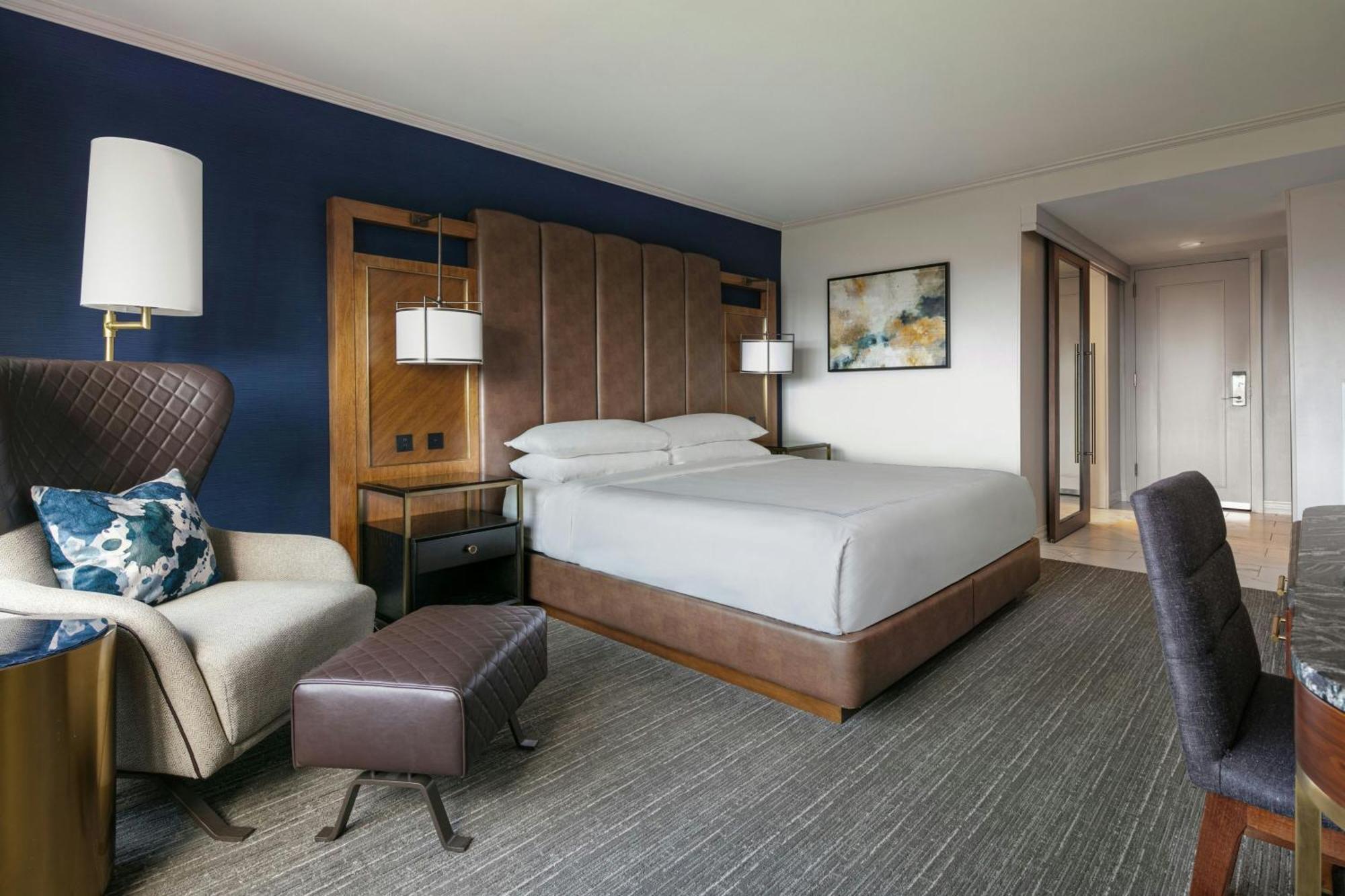 Hotel Marriott Long Wharf 4*