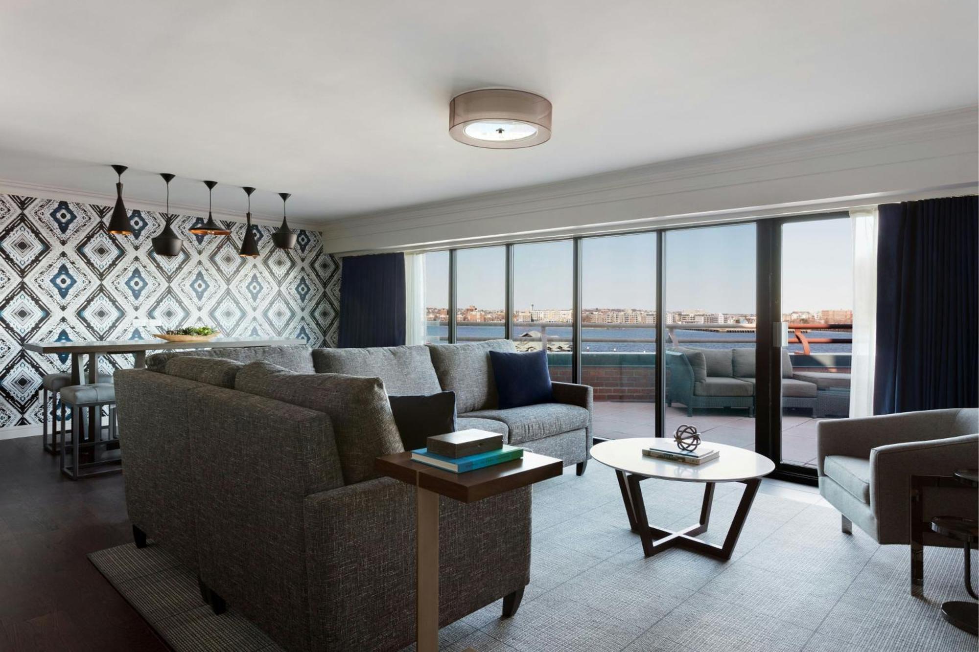 Marriott Long Wharf