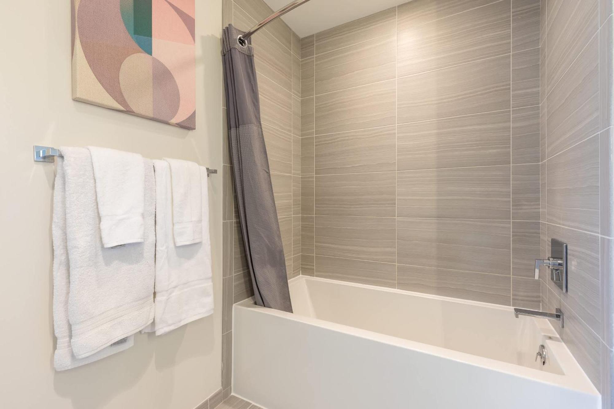 Luxury Near Prudential Center - 30-804 Boston