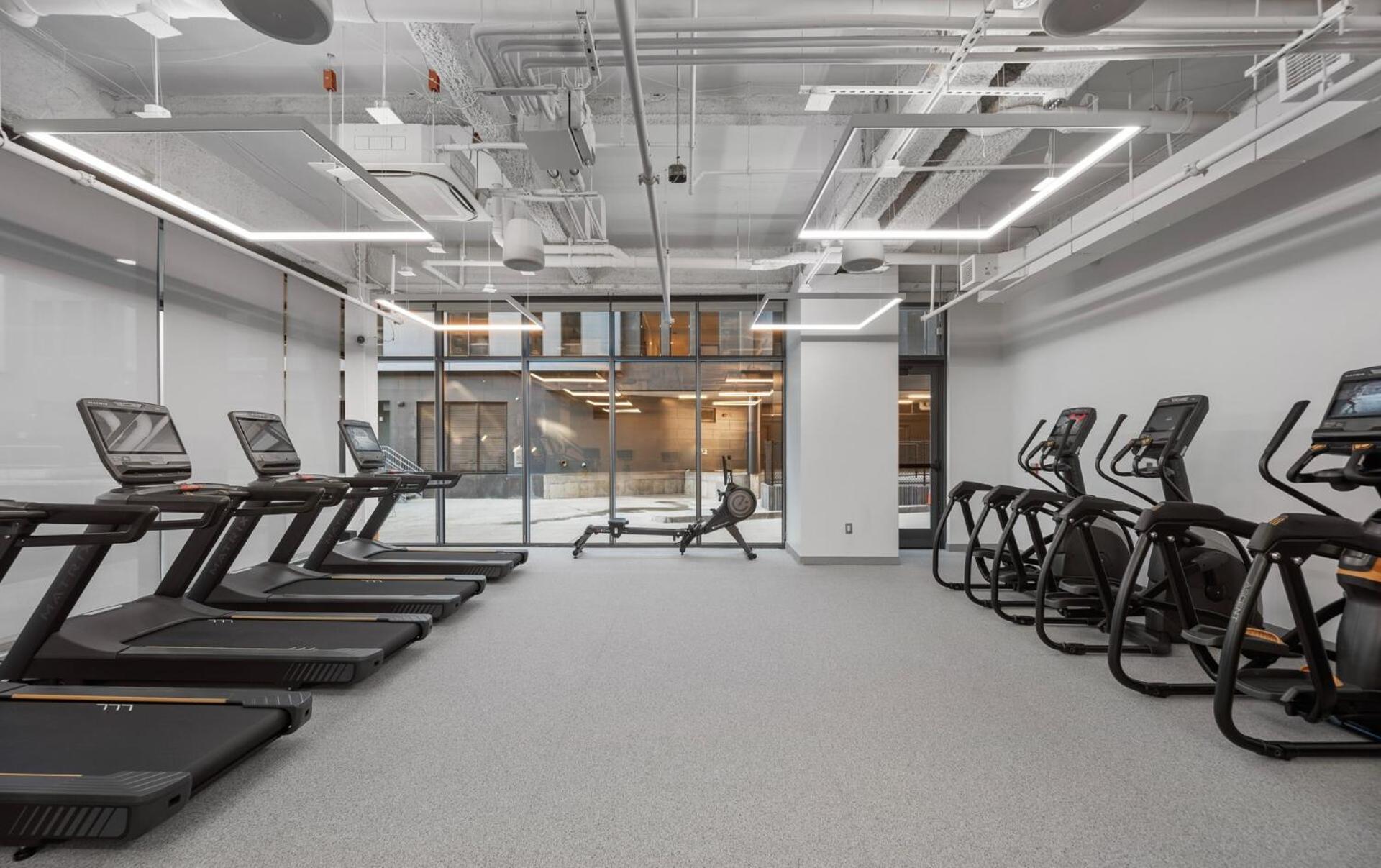 Downtown With Kitchen And Gym * Boston