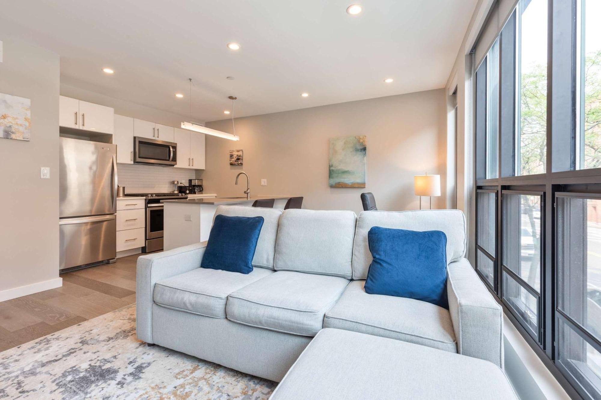 Luxury 2br North End Retreat