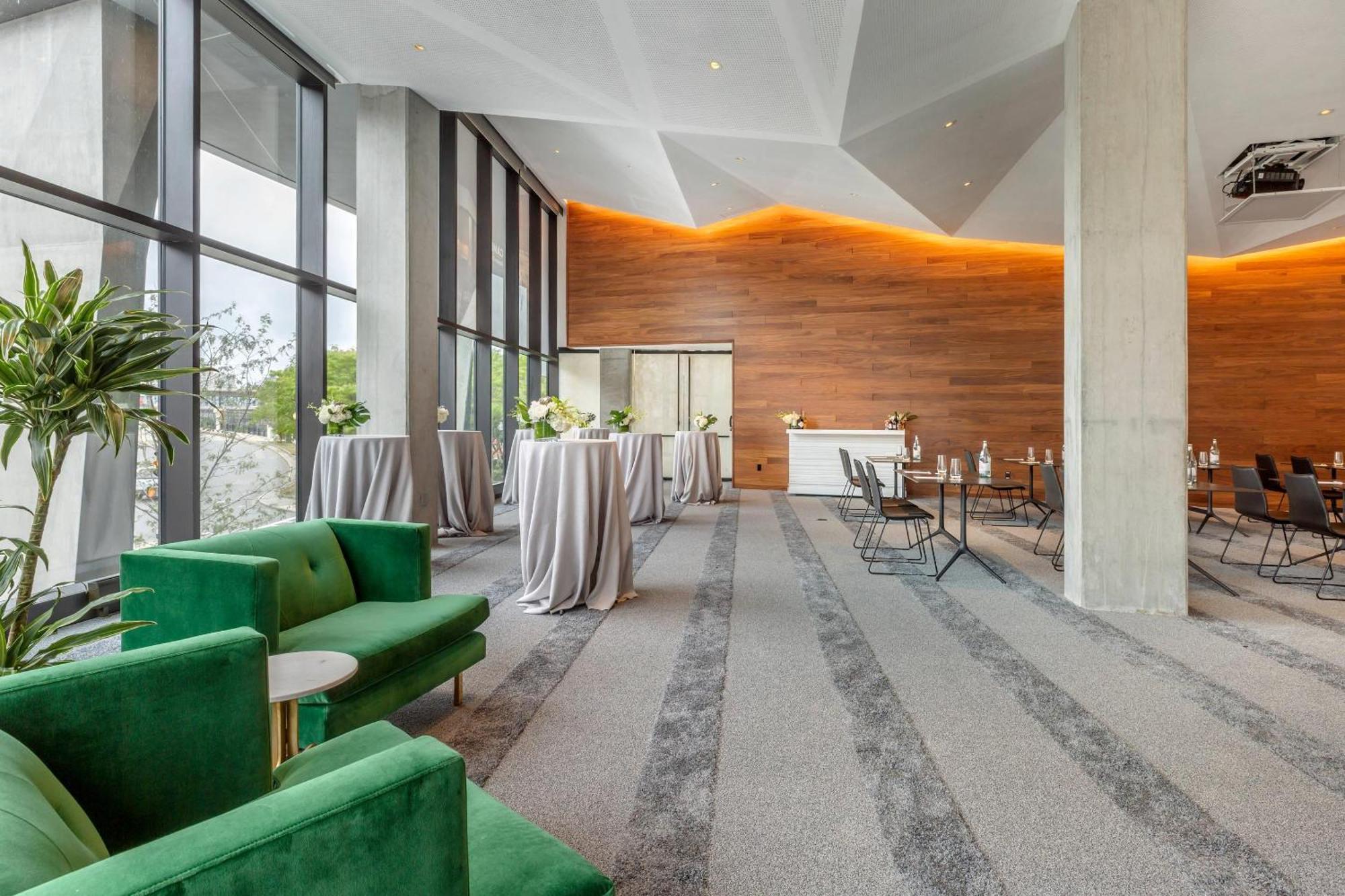 Cambria Downtown - Seaport 4* Boston